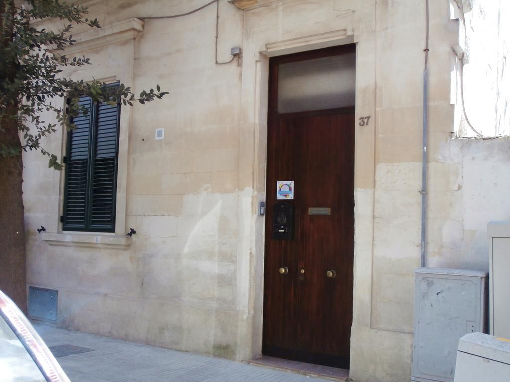 B&B Lecce Holidays Exteriör bild