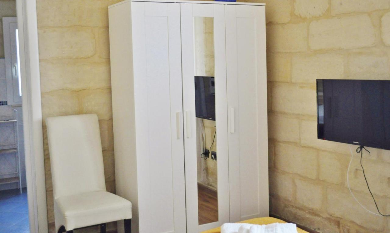 B&B Lecce Holidays Exteriör bild